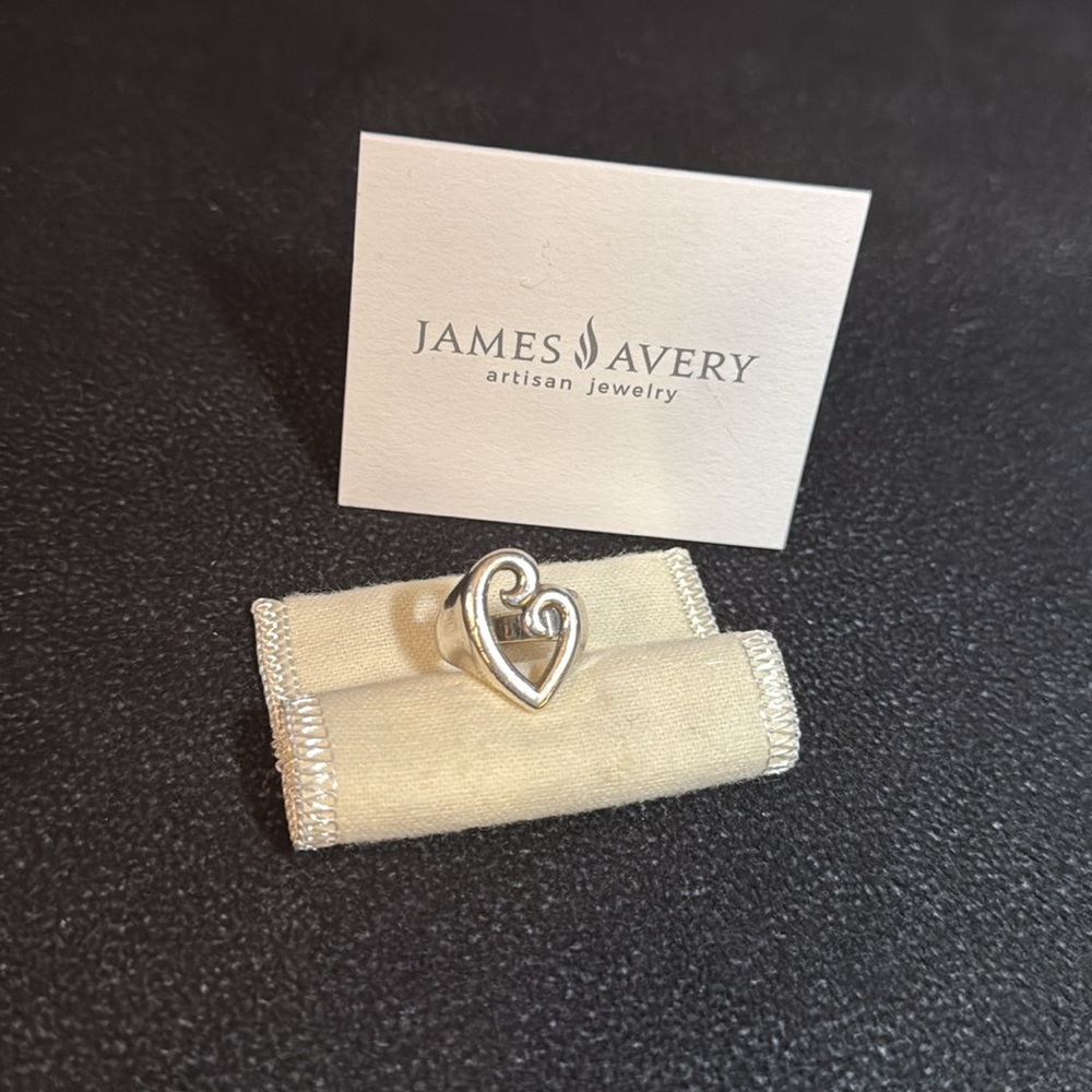 ✨James Avery•Mother’s Love Ring•Size:6.5✨